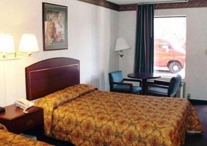 Double Room with Two Double Beds - Smoking interior